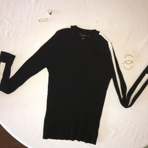 Black long sleeve with white outlines edges